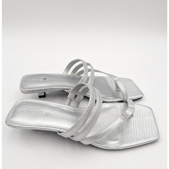 Chic Silver Strappy Sandals - Picture 4 of 11